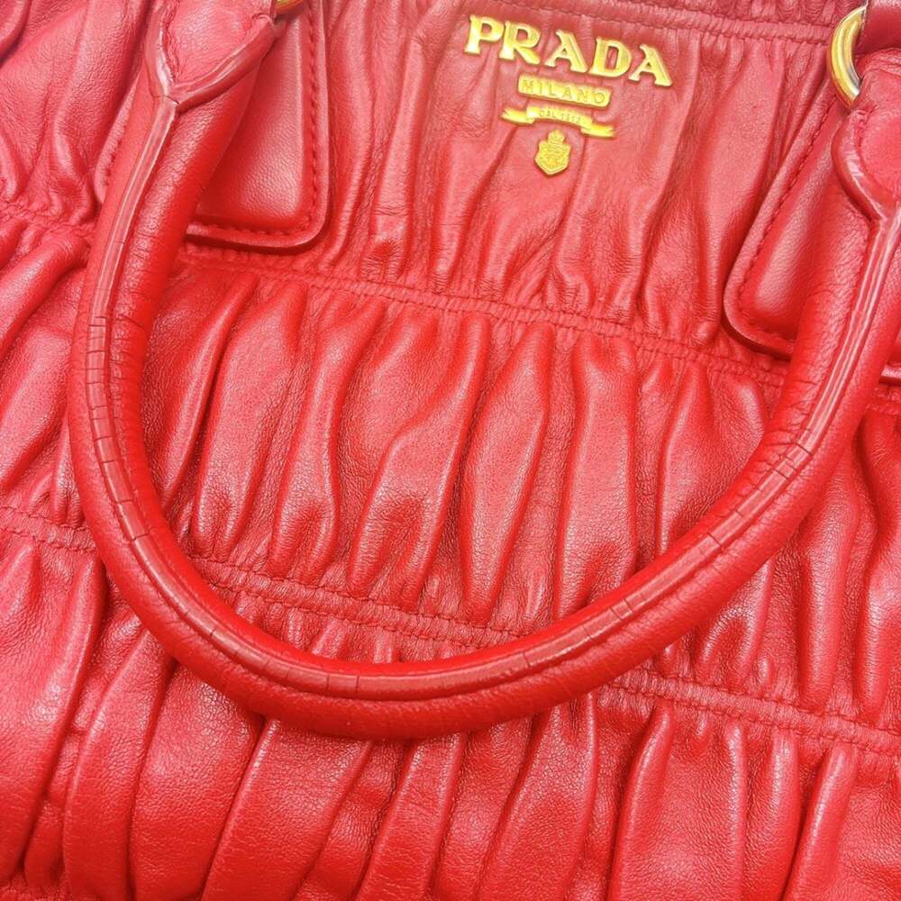 PRADA Red Leather Shoulder Bag - Picture 11 of 16